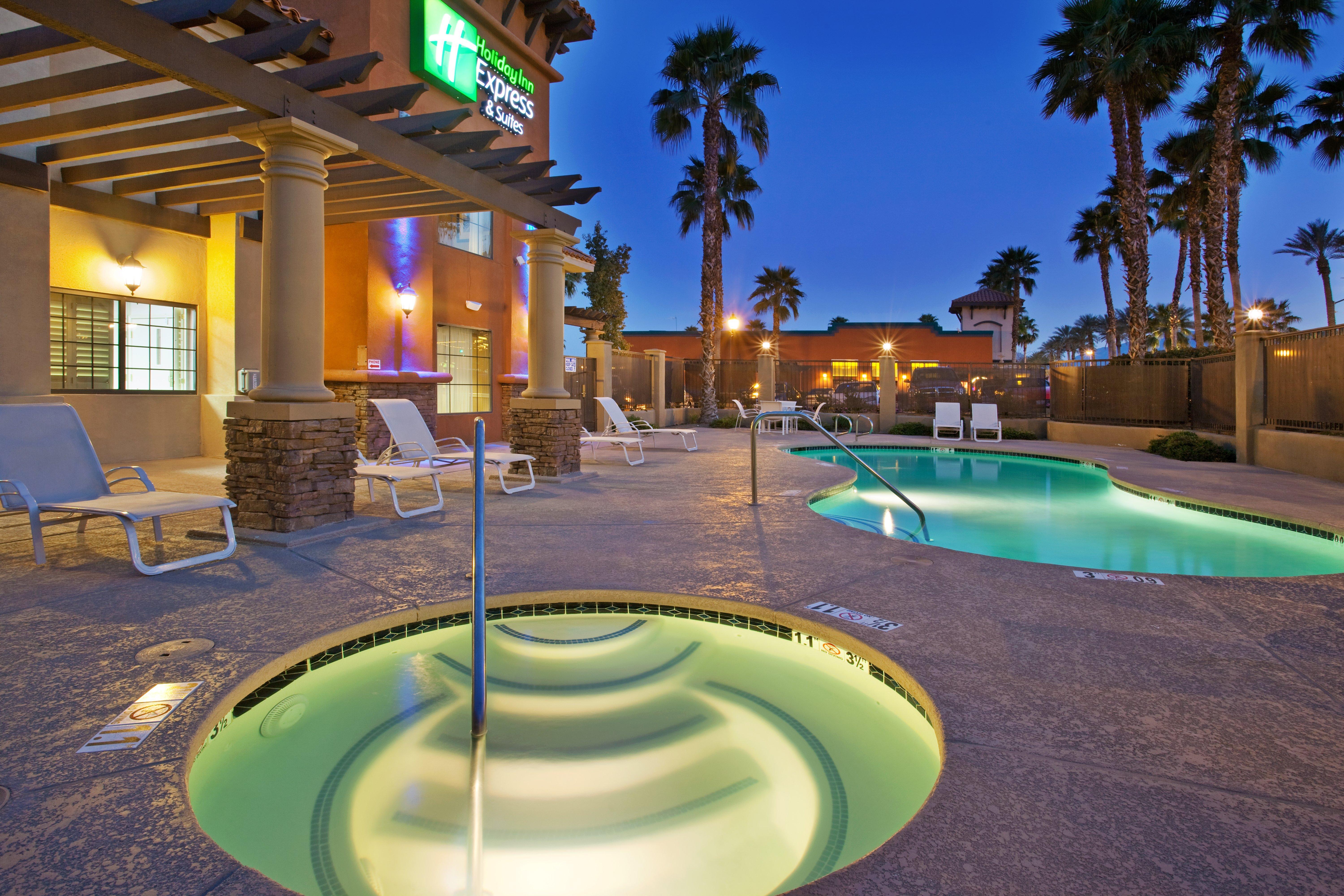 Holiday Inn Express & Suites Rancho Mirage - Palm Spgs Area, An Ihg Hotel Exterior foto