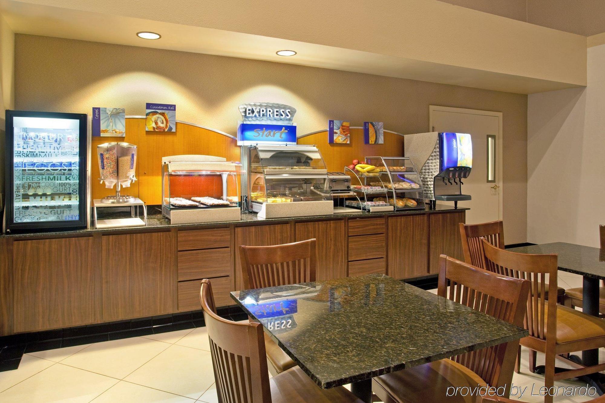 Holiday Inn Express & Suites Rancho Mirage - Palm Spgs Area, An Ihg Hotel Restaurante foto