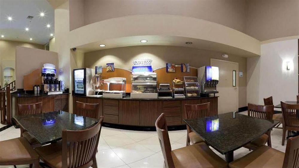 Holiday Inn Express & Suites Rancho Mirage - Palm Spgs Area By Ihg Exterior foto