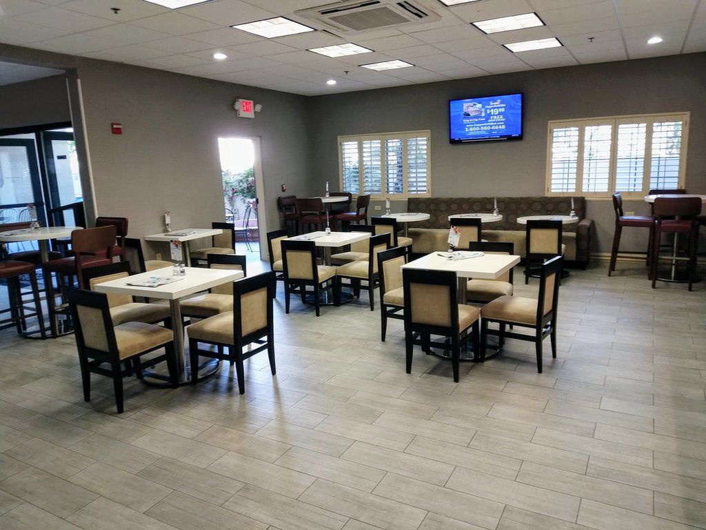 Holiday Inn Express & Suites Rancho Mirage - Palm Spgs Area By Ihg Exterior foto